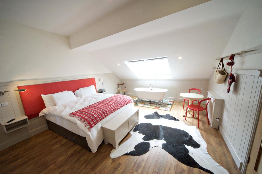 Quinlan & Cooke Boutique Townhouse And Qcs Seafood Restaurant Hotel Cahersiveen Phòng bức ảnh