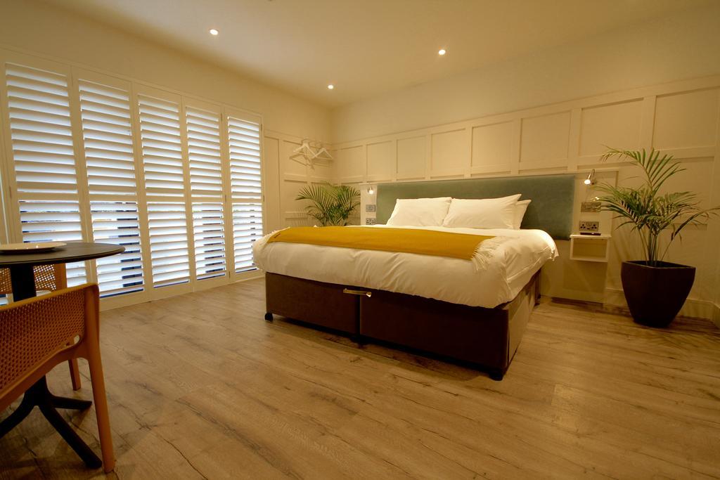 Quinlan & Cooke Boutique Townhouse And Qcs Seafood Restaurant Hotel Cahersiveen Ngoại thất bức ảnh